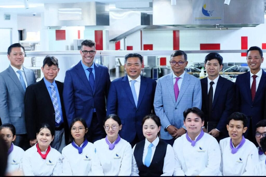 Official  visit in Culinary School