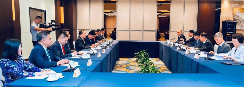 Cambodia Tourism Roadshow and  promotion of Visa Examption for Chinese Citizens